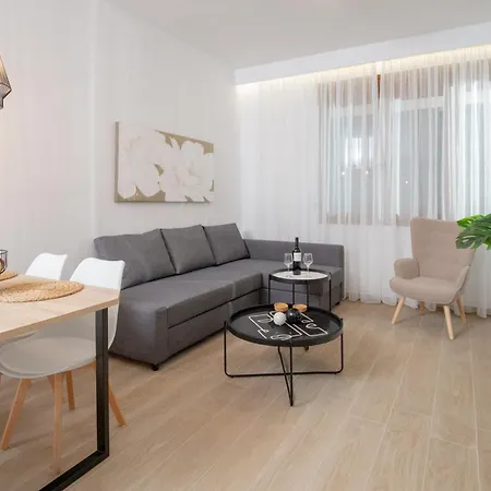 Apartment Memories - Charming With Sea View *
